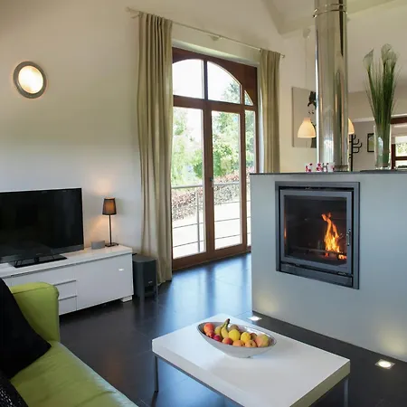 Valley-view Retreat, Malmedy, Cleaning Included * Malmedy